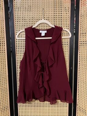 cupcakes & cashmere Burgundy Ruffle Tie-Front Sleeveless Camisole